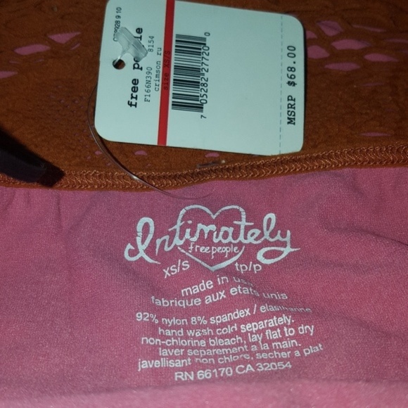 Stretch Dress NWOT Crimson Rust Medallion - Picture 6 of 7